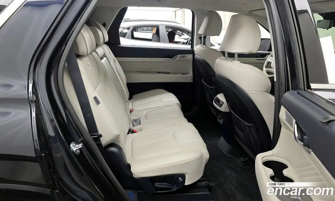Hyundai Palisade 2024 2.2 автомат (гидро), фото 18