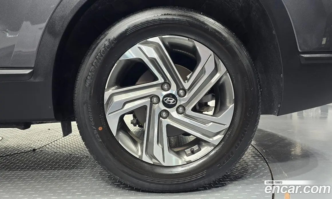 Hyundai Santa Fe 2021 2.2 автомат (гидро), фото 6