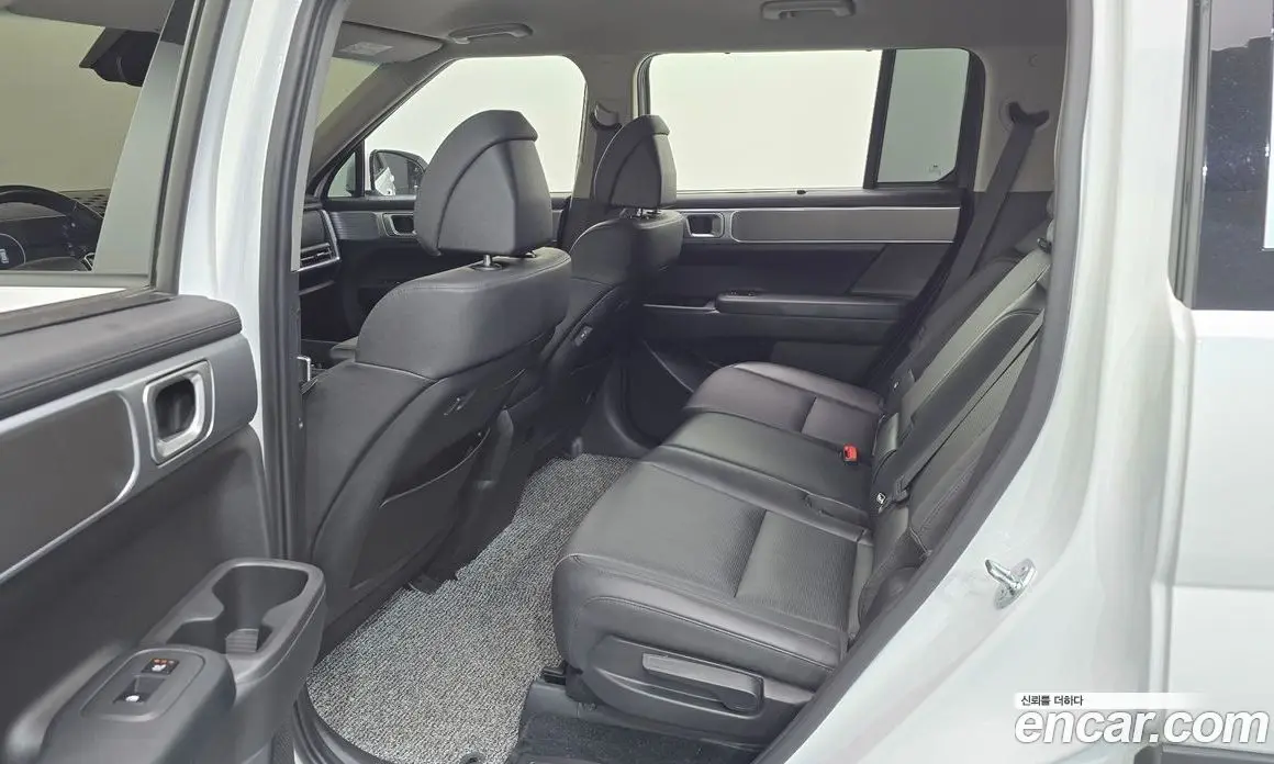 Hyundai Santa Fe 2023 1.6 автомат (гидро), фото 17 Hyundai Santa Fe 2023 1.6 автомат (гидро), фото 17