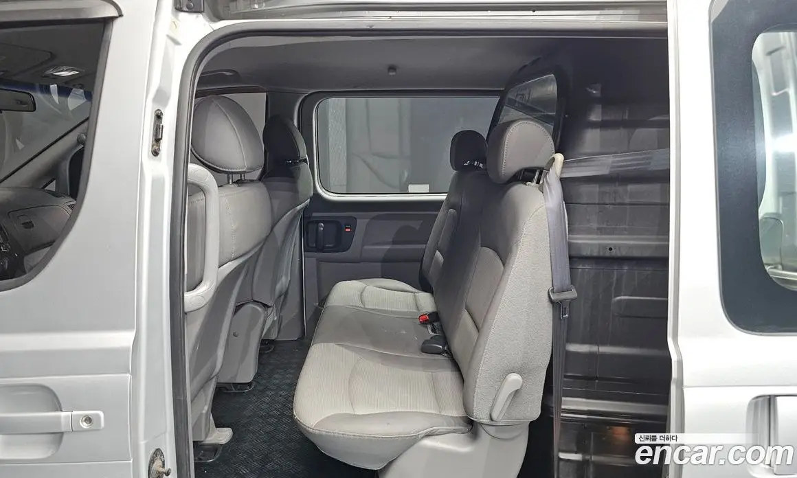 Hyundai Starex 2008 2.5 автомат (гидро), фото 11 Hyundai Starex 2008 2.5 автомат (гидро), фото 11