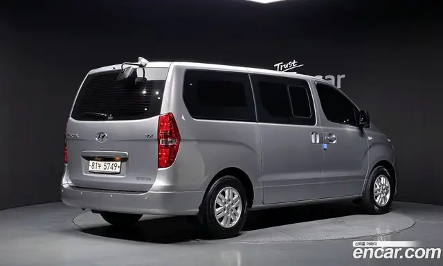 Hyundai Starex 2020 2.5 автомат (гидро), миниатюра 2
