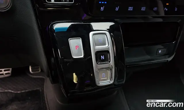 Hyundai Staria 2022 2.2 автомат (гидро), миниатюра 12