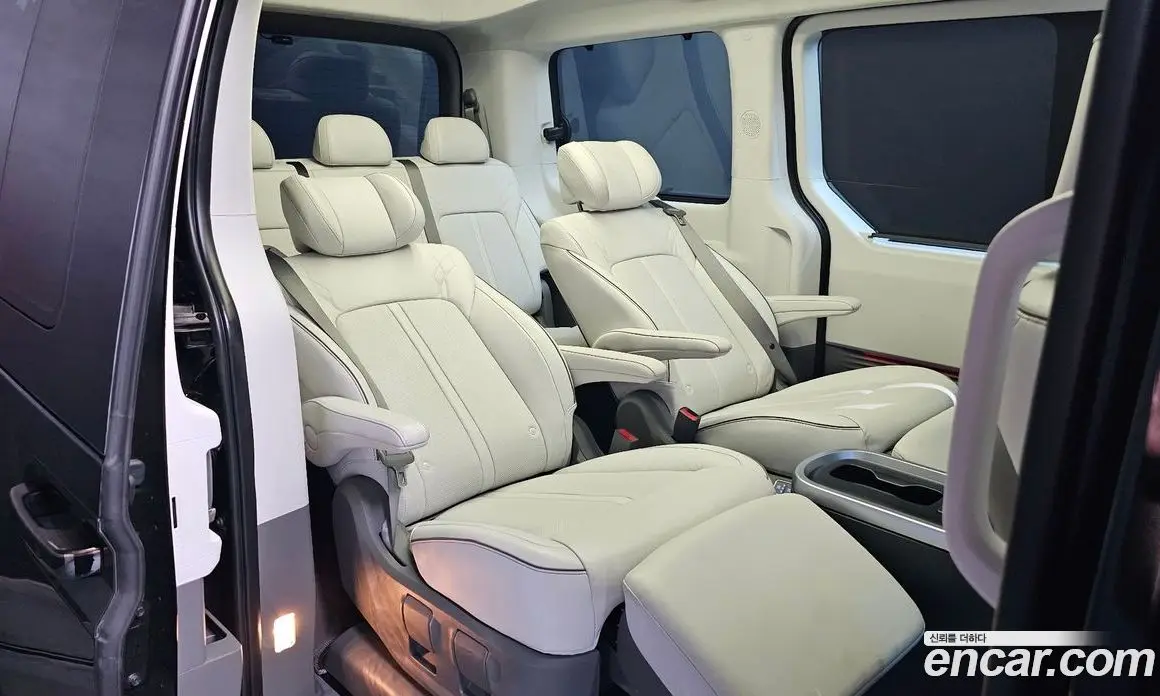 Hyundai Staria 2022 2.2 автомат (гидро), фото 17 Hyundai Staria 2022 2.2 автомат (гидро), фото 17