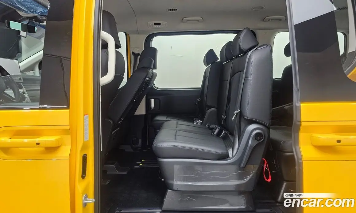 Hyundai Staria 2026 1.6 автомат (гидро), фото 18