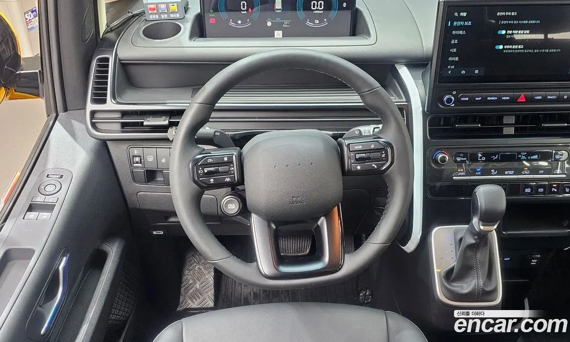 Hyundai Staria 2026 1.6 автомат (гидро), фото 19