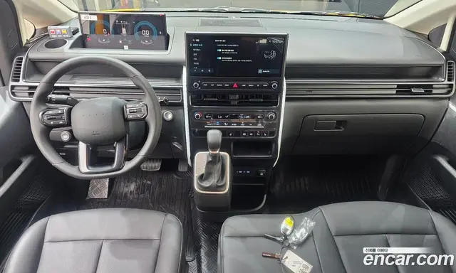 Hyundai Staria 2026 1.6 автомат (гидро), миниатюра 10