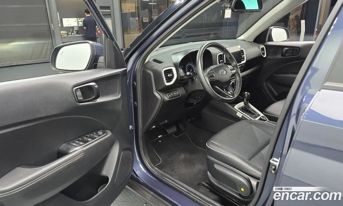 Hyundai Venue 2020 1.6 автомат (гидро), фото 13