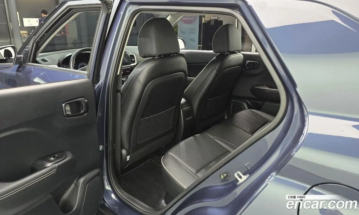 Hyundai Venue 2020 1.6 автомат (гидро), фото 16