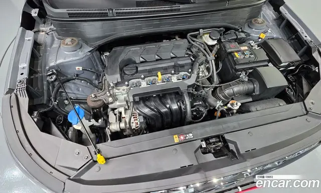 Hyundai Venue 2023 1.6 автомат (гидро), миниатюра 5 Hyundai Venue 2023 1.6 автомат (гидро), миниатюра 5