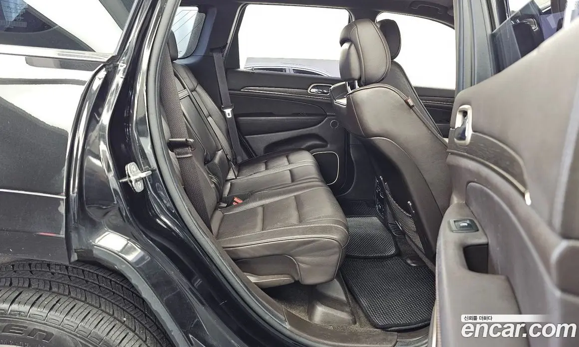Jeep Cherokee 2014 3.0 автомат (гидро), фото 12 Jeep Cherokee 2014 3.0 автомат (гидро), фото 12