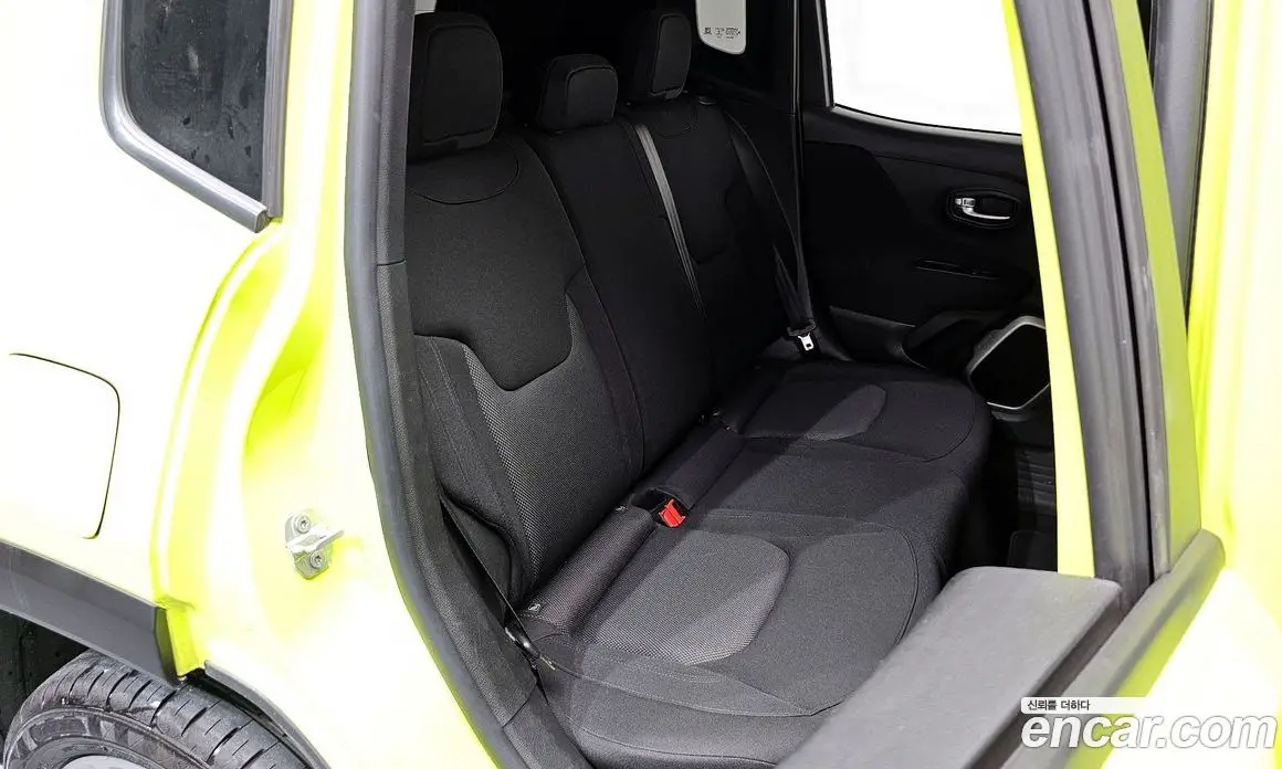 Jeep Renegade 2018 2.4 автомат (гидро), фото 12 Jeep Renegade 2018 2.4 автомат (гидро), фото 12