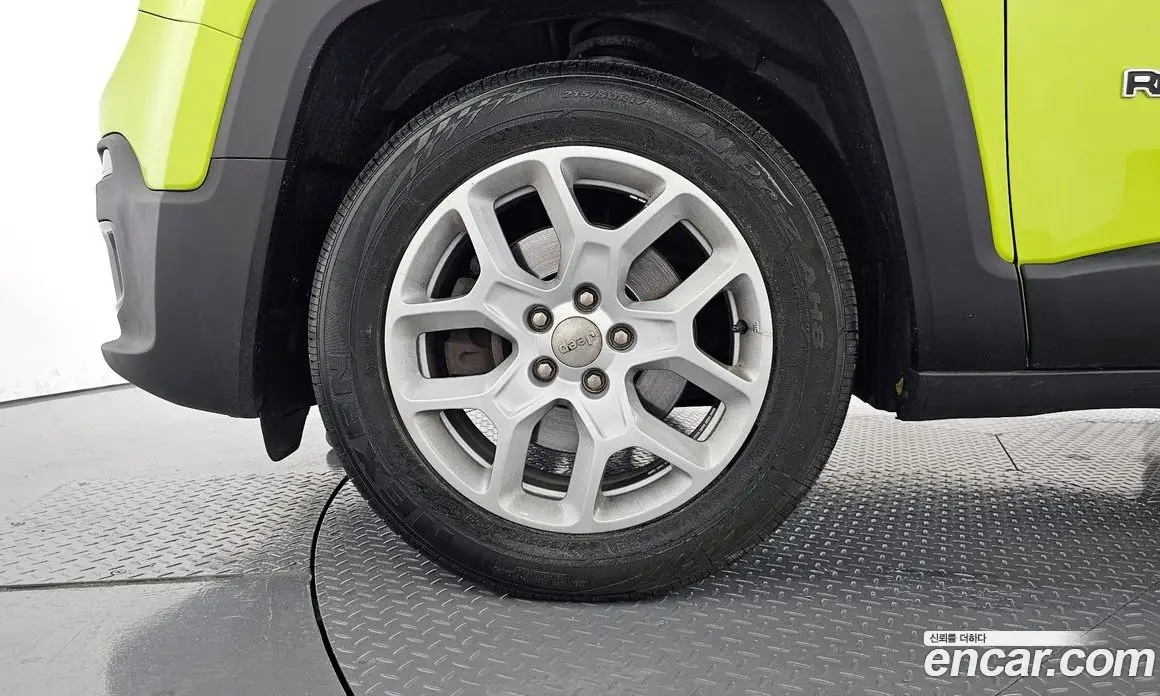 Jeep Renegade 2018 2.4 автомат (гидро), фото 5 Jeep Renegade 2018 2.4 автомат (гидро), фото 5