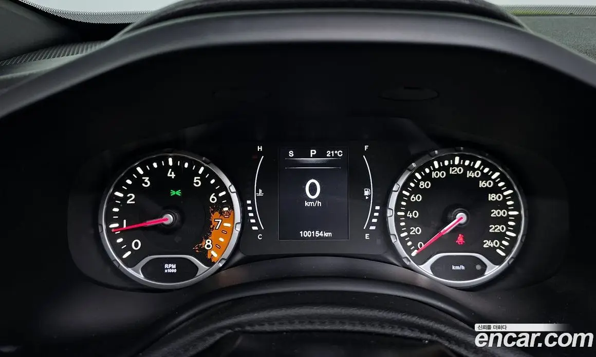 Jeep Renegade 2018 2.4 автомат (гидро), фото 8 Jeep Renegade 2018 2.4 автомат (гидро), фото 8