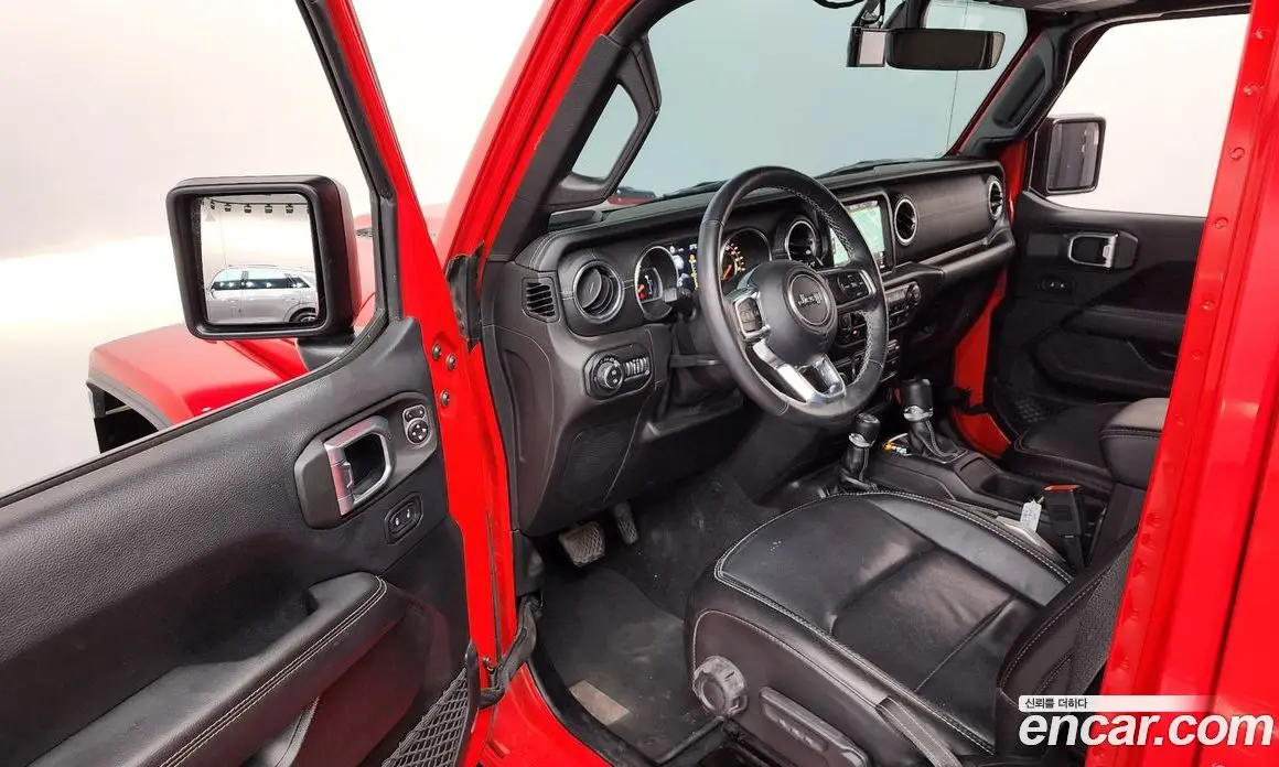 Jeep Wrangler 2018 2.0 автомат (гидро), фото 13 Jeep Wrangler 2018 2.0 автомат (гидро), фото 13