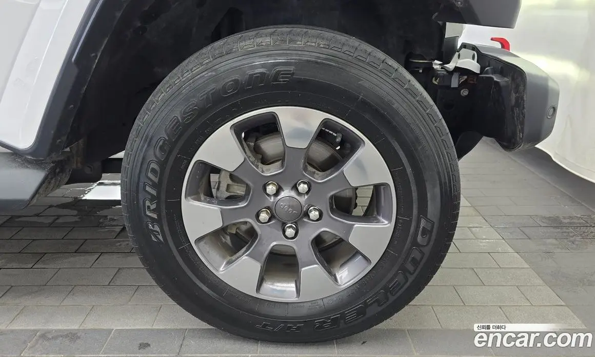 Jeep Wrangler 2019 2.0 автомат (гидро), фото 7 Jeep Wrangler 2019 2.0 автомат (гидро), фото 7