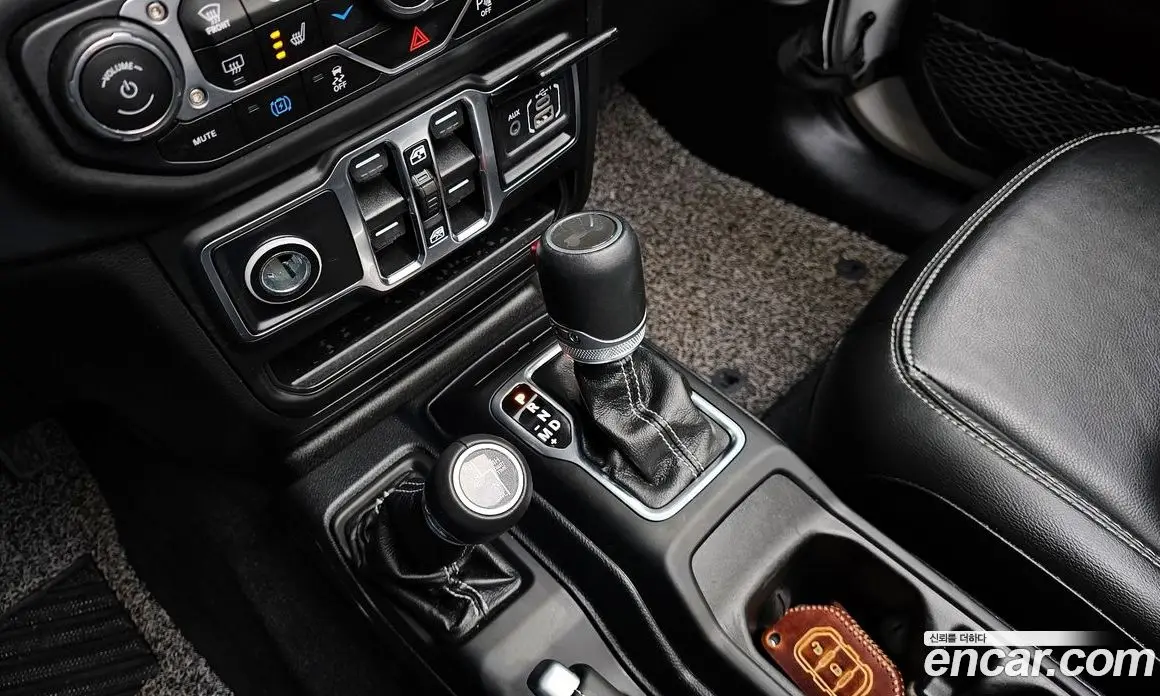Jeep Wrangler 2021 2.0 автомат (гидро), фото 12