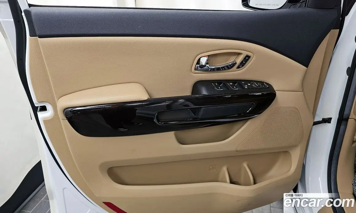 Kia Carnival 2018 3.3 автомат (гидро), фото 14