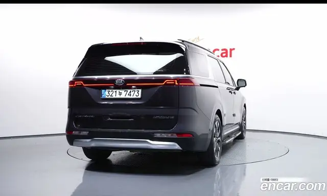 Kia Carnival 2021 2.2 автомат (гидро), миниатюра 4 Kia Carnival 2021 2.2 автомат (гидро), миниатюра 4