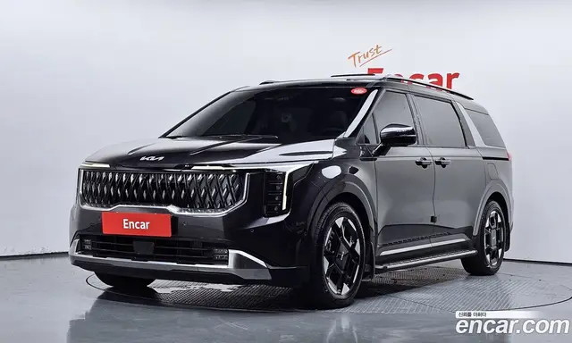 Kia Carnival, 2024, 23 499 км