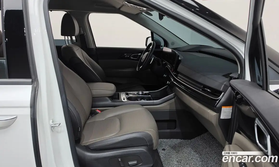 Kia Carnival 2024 1.6 автомат (гидро), фото 16 Kia Carnival 2024 1.6 автомат (гидро), фото 16