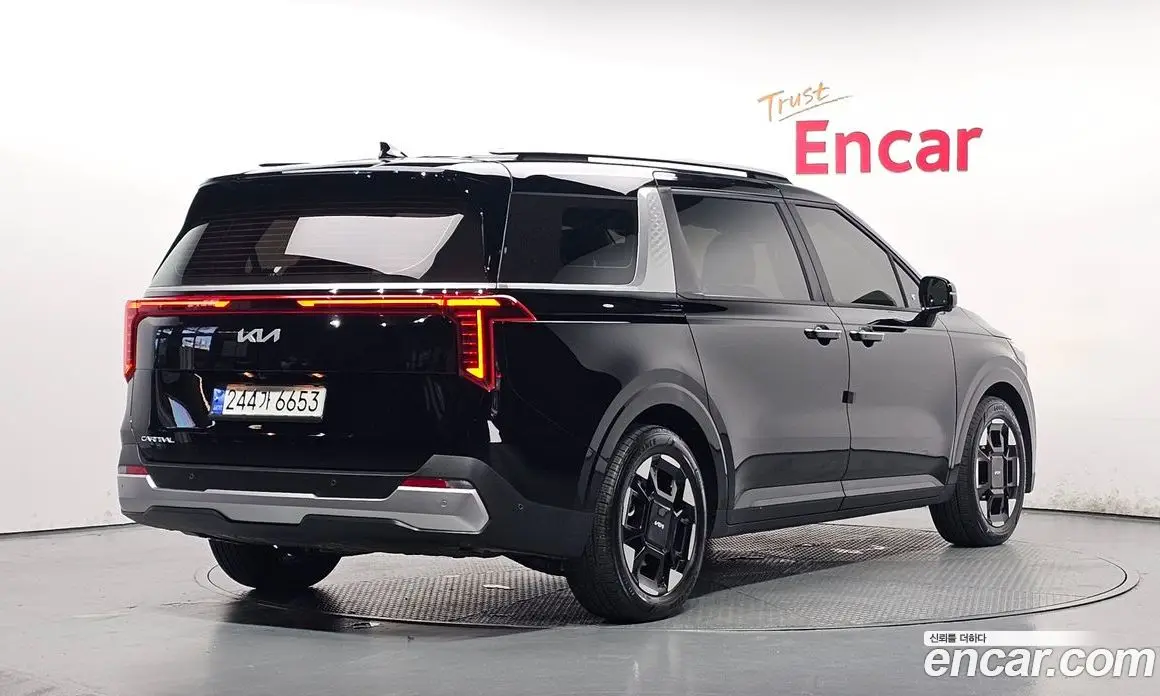 Kia Carnival 2025 2.2 автомат (гидро), фото 2 Kia Carnival 2025 2.2 автомат (гидро), фото 2