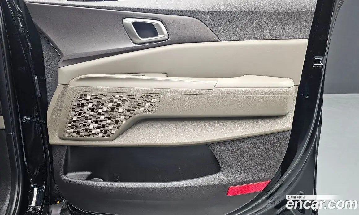 Kia Carnival 2025 2.2 автомат (гидро), фото 15 Kia Carnival 2025 2.2 автомат (гидро), фото 15