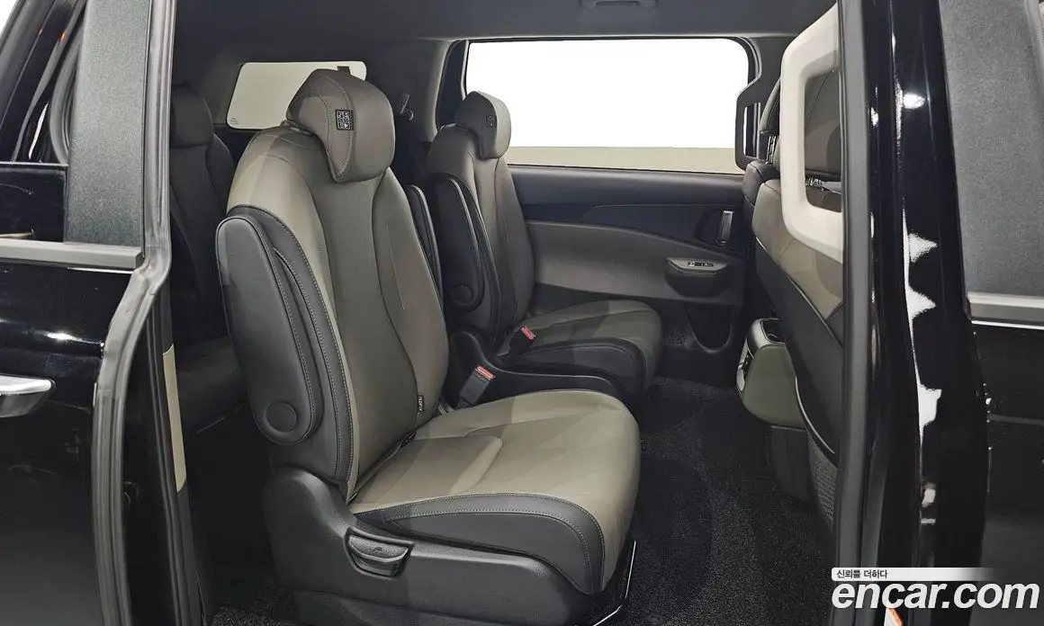 Kia Carnival 2025 2.2 автомат (гидро), фото 16 Kia Carnival 2025 2.2 автомат (гидро), фото 16