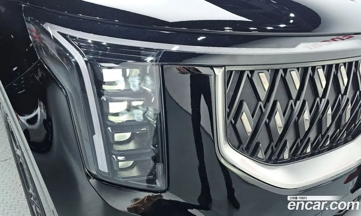 Kia Carnival 2025 2.2 автомат (гидро), фото 8 Kia Carnival 2025 2.2 автомат (гидро), фото 8