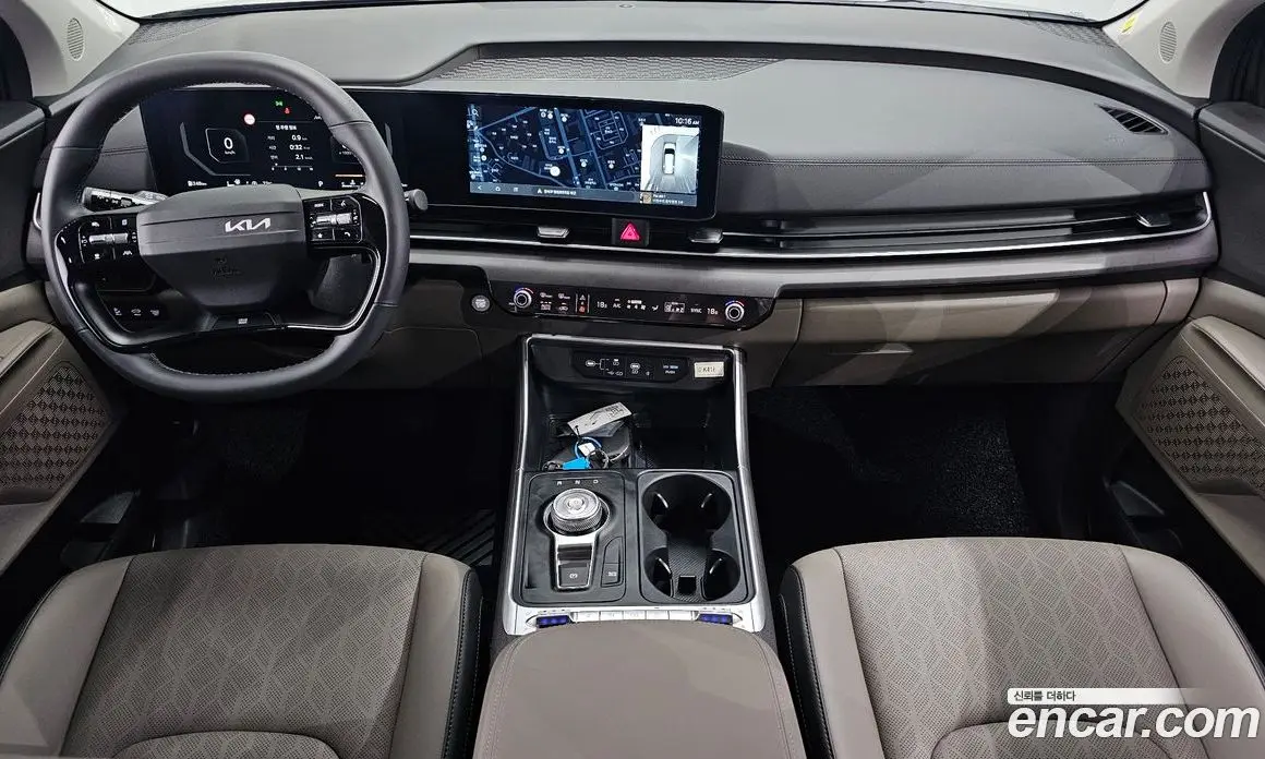 Kia Carnival 2025 2.2 автомат (гидро), фото 10 Kia Carnival 2025 2.2 автомат (гидро), фото 10