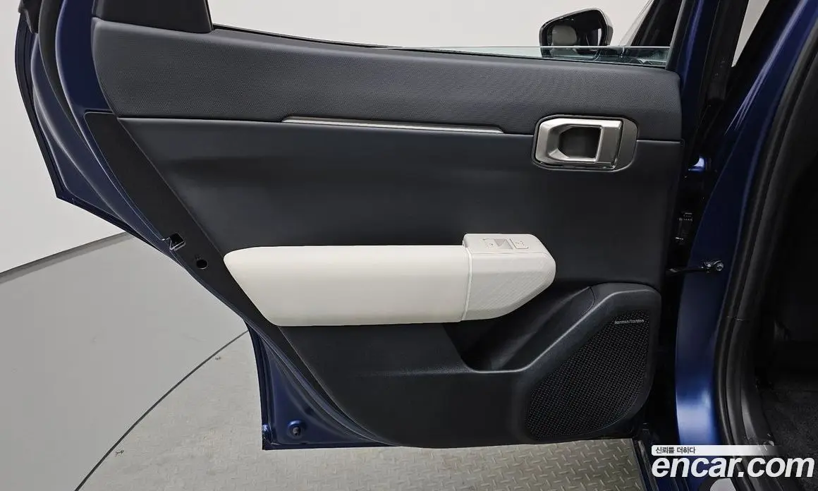 Kia EV4 2025 0.2 автомат (гидро), фото 14 Kia EV4 2025 0.2 автомат (гидро), фото 14