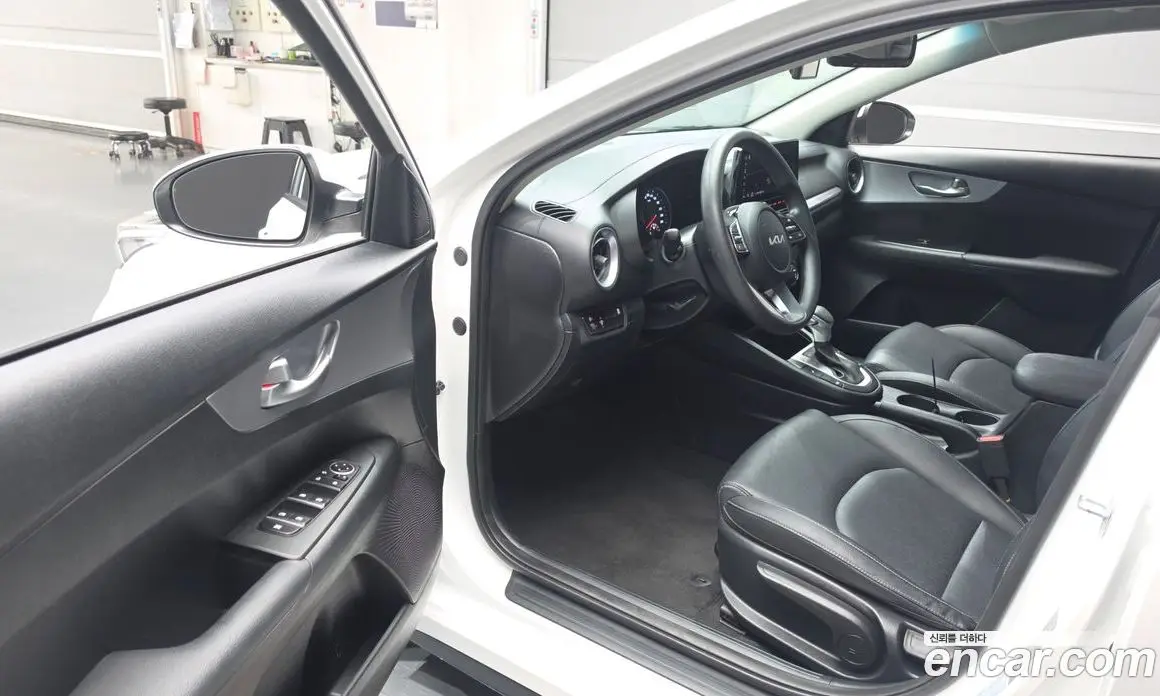 Kia K3 2022 1.6 автомат (гидро), фото 13 Kia K3 2022 1.6 автомат (гидро), фото 13