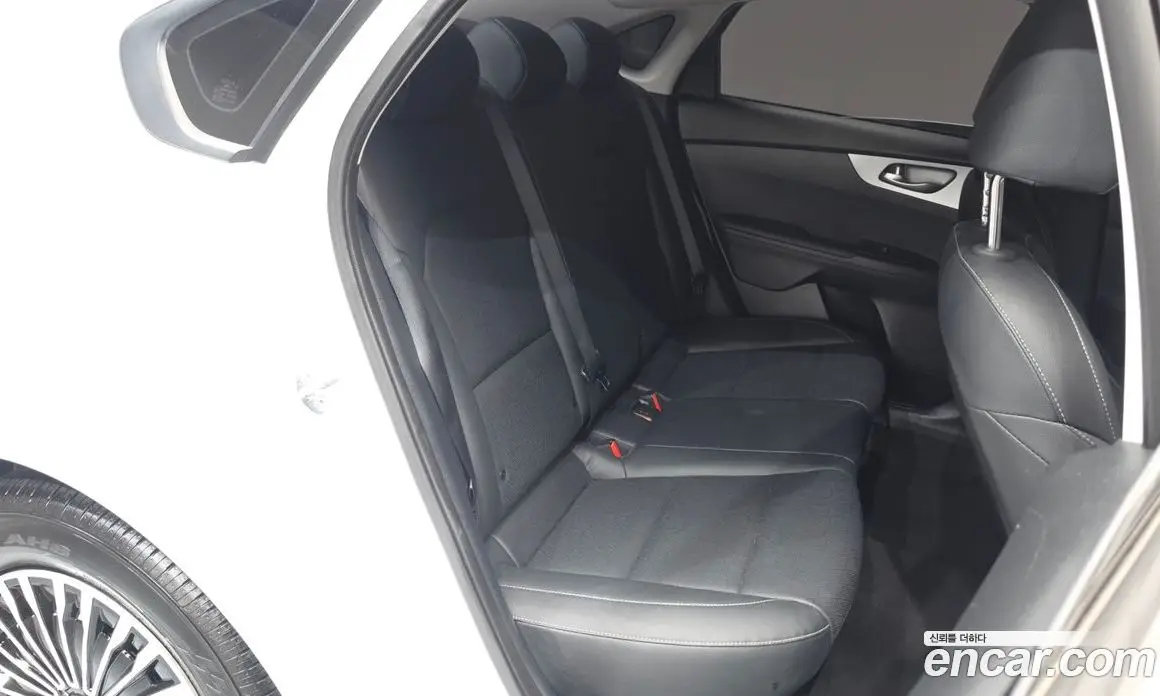 Kia K3 2022 1.6 автомат (гидро), фото 18 Kia K3 2022 1.6 автомат (гидро), фото 18