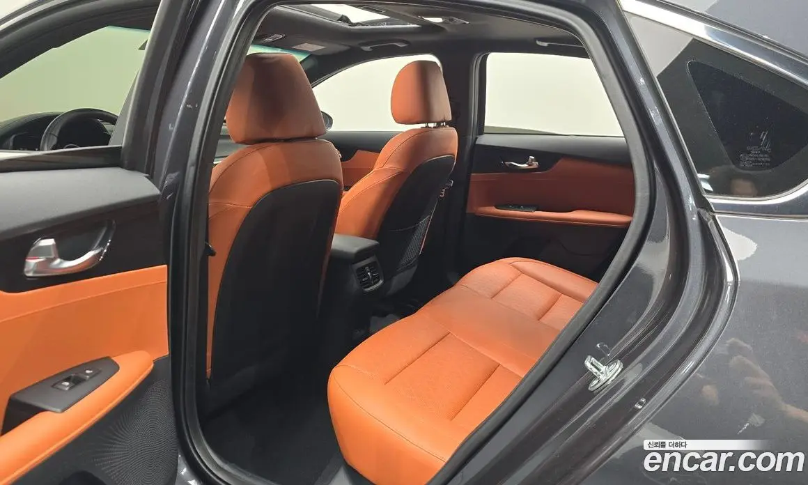 Kia K3 2023 1.6 автомат (гидро), фото 17 Kia K3 2023 1.6 автомат (гидро), фото 17