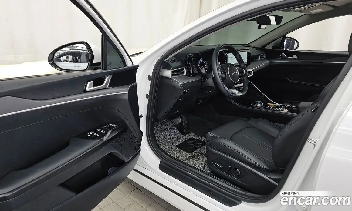 Kia K5 (Optima) 2023 1.6 автомат (гидро), фото 13