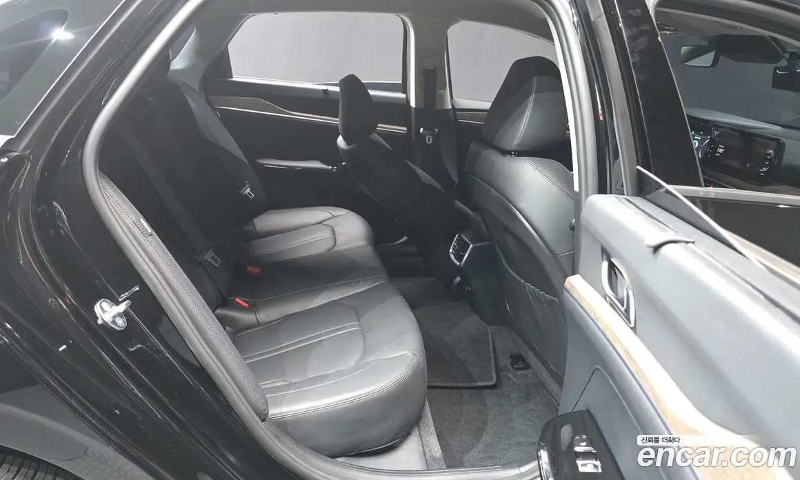 Kia K5 (Optima) 2023 2.0 автомат (гидро), фото 18 Kia K5 (Optima) 2023 2.0 автомат (гидро), фото 18