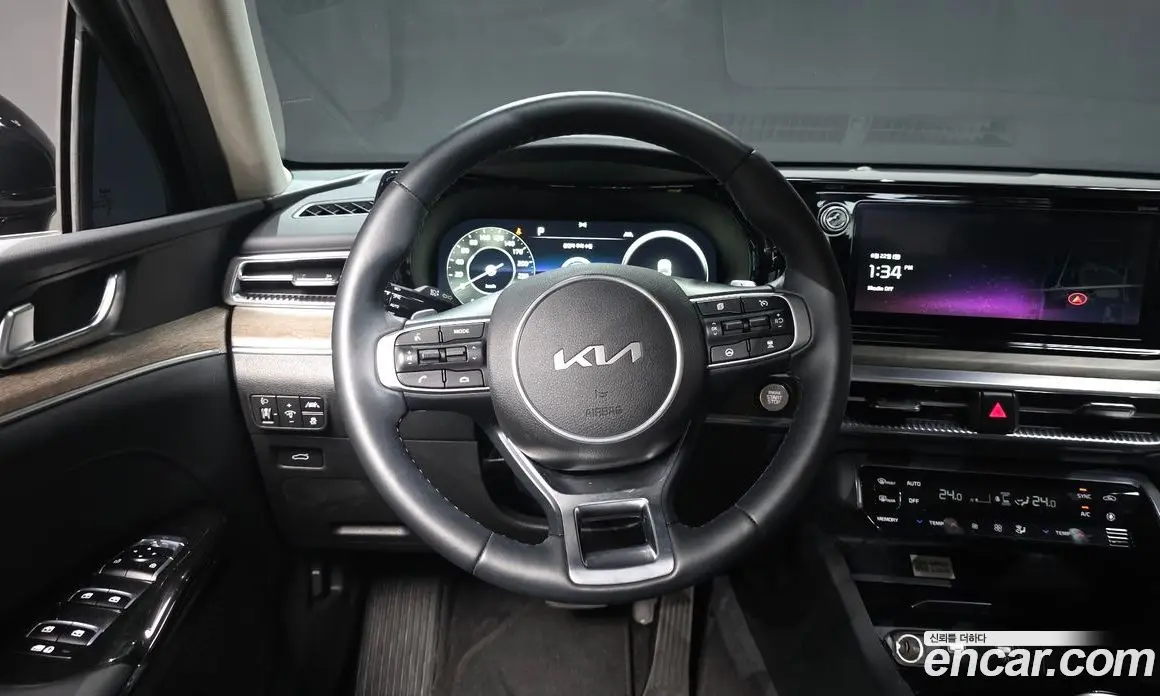Kia K5 (Optima) 2023 2.0 автомат (гидро), фото 19 Kia K5 (Optima) 2023 2.0 автомат (гидро), фото 19