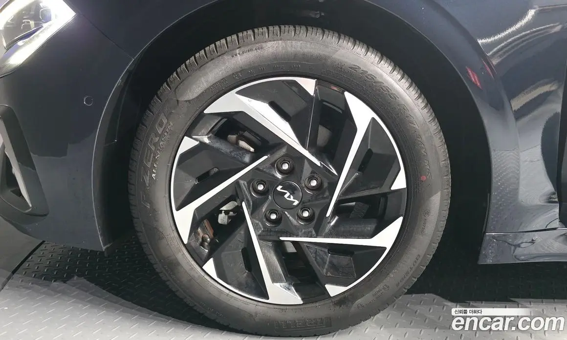 Kia K5 (Optima) 2024 2.0 автомат (гидро), фото 7 Kia K5 (Optima) 2024 2.0 автомат (гидро), фото 7