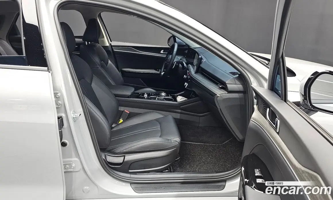 Kia K5 (Optima) 2025 1.6 автомат (гидро), фото 16 Kia K5 (Optima) 2025 1.6 автомат (гидро), фото 16