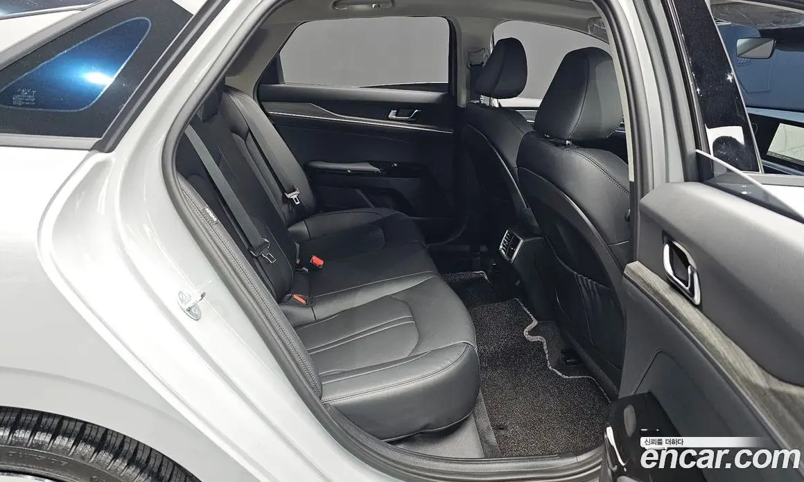 Kia K5 (Optima) 2025 1.6 автомат (гидро), фото 17 Kia K5 (Optima) 2025 1.6 автомат (гидро), фото 17