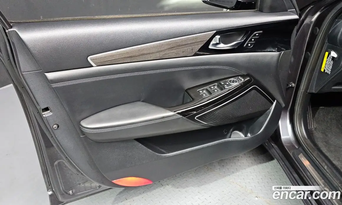 Kia K7 2020 2.5 автомат (гидро), фото 14 Kia K7 2020 2.5 автомат (гидро), фото 14