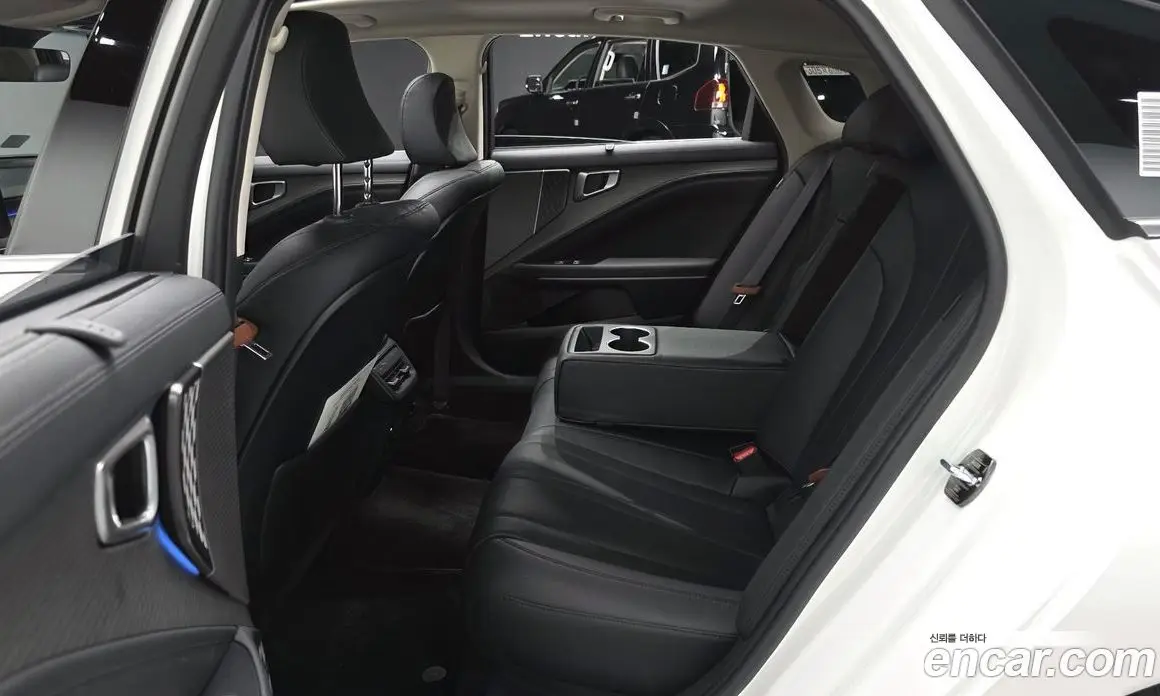 Kia K8 2025 2.5 автомат (гидро), фото 18 Kia K8 2025 2.5 автомат (гидро), фото 18