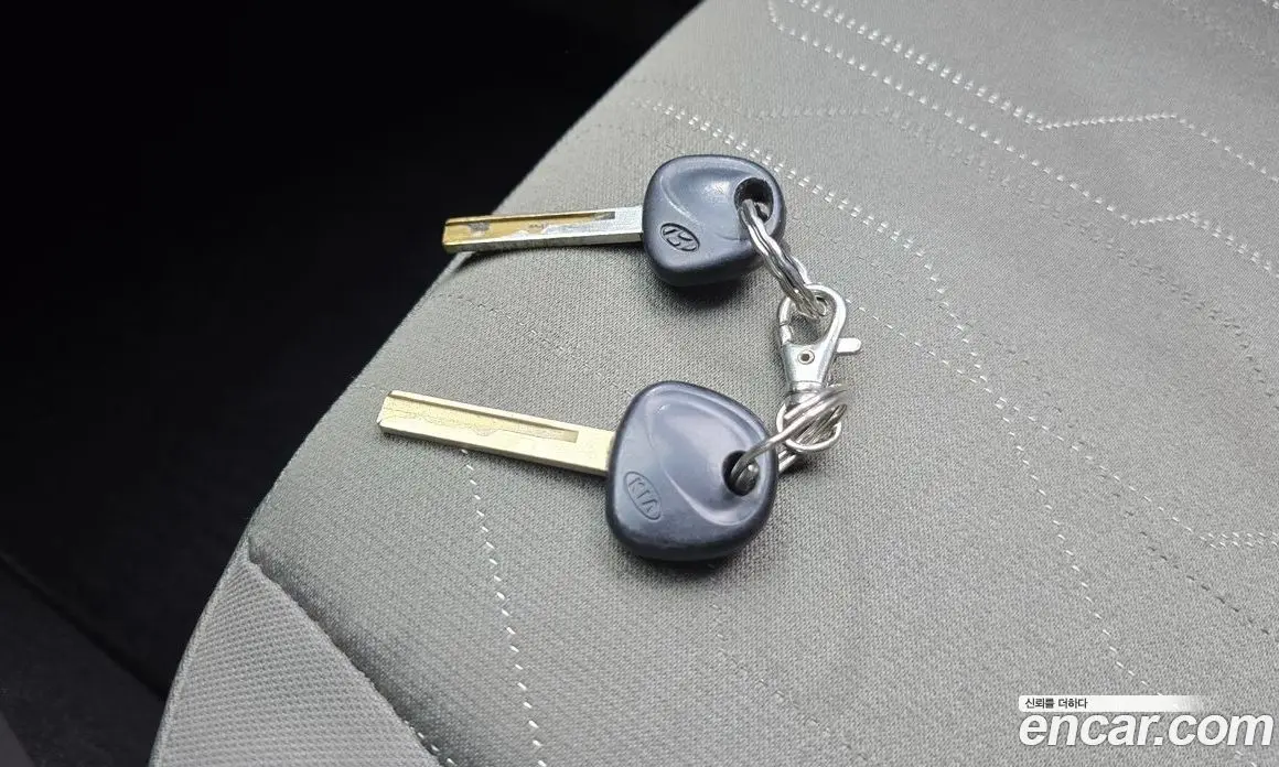 Kia Morning 2013 1.0 автомат (гидро), фото 13 Kia Morning 2013 1.0 автомат (гидро), фото 13