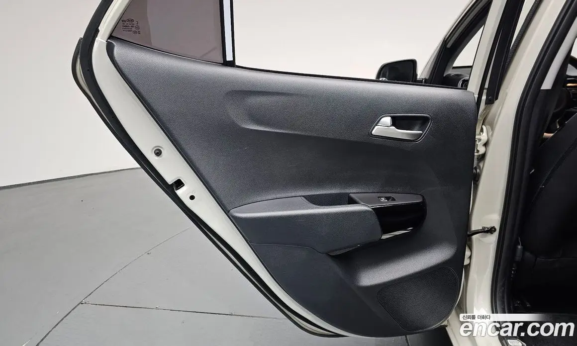 Kia Morning 2019 1.0 автомат (гидро), фото 14