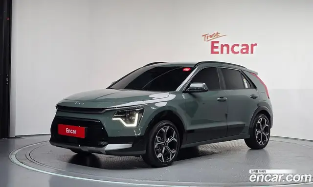 Kia Niro, 2022, 25 360 км