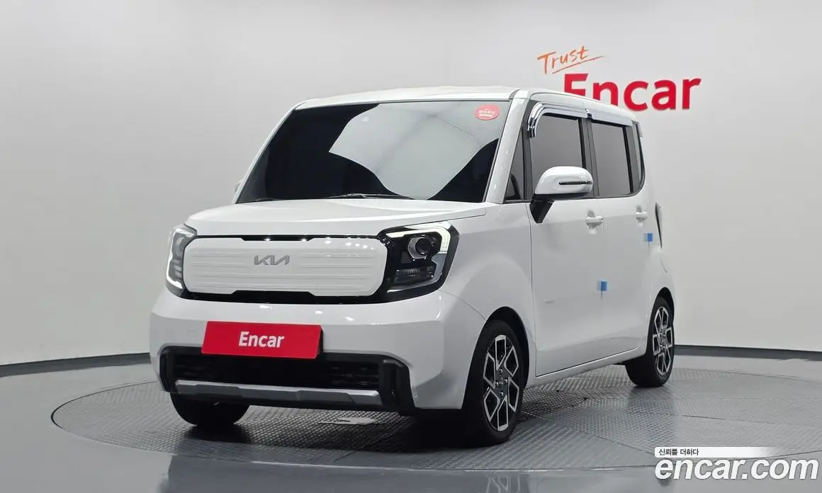 Kia Ray 2023 1.0 автомат (гидро), фото 1 Kia Ray 2023 1.0 автомат (гидро), фото 1