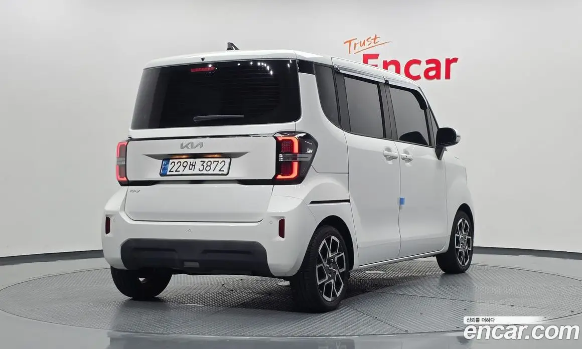 Kia Ray 2023 1.0 автомат (гидро), фото 2 Kia Ray 2023 1.0 автомат (гидро), фото 2