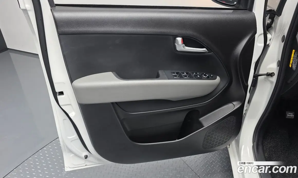 Kia Ray 2023 1.0 автомат (гидро), фото 14 Kia Ray 2023 1.0 автомат (гидро), фото 14
