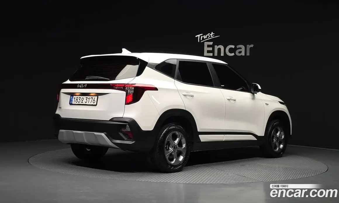 Kia Seltos 2023 1.6 автомат (гидро), фото 2 Kia Seltos 2023 1.6 автомат (гидро), фото 2