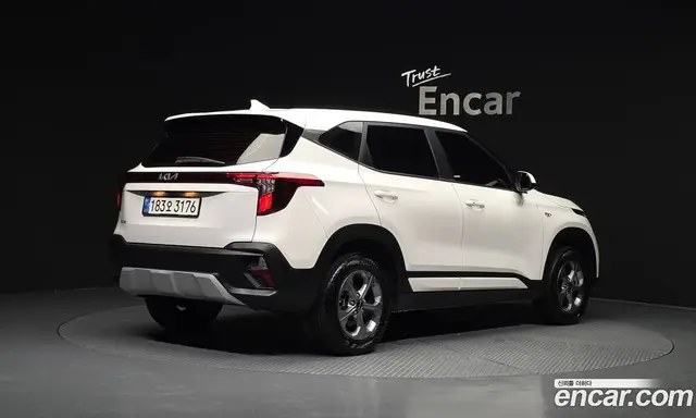 Kia Seltos 2023 1.6 автомат (гидро), миниатюра 2 Kia Seltos 2023 1.6 автомат (гидро), миниатюра 2
