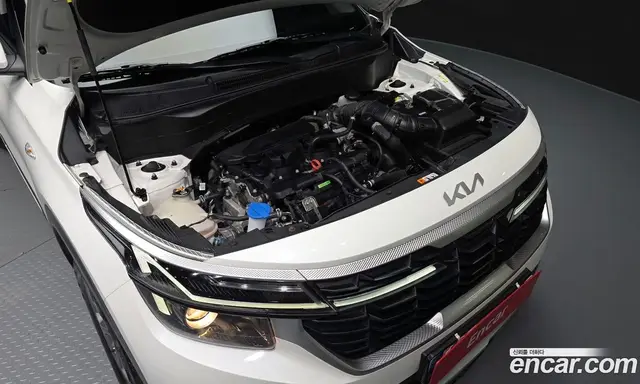 Kia Seltos 2023 1.6 автомат (гидро), миниатюра 6 Kia Seltos 2023 1.6 автомат (гидро), миниатюра 6